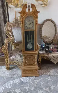 ساعت ایستاده سالم و نو
