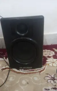 باند مخصوص خانه یا ماشین  باید ی پخش کننده بهش وصل