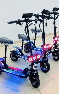 ریموت دار اسکوتر پر نور دیجیتال برقی