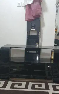 میزتلفزیونی