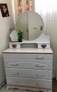 تخت خواب با تشک مارک خوشخواب و آیینه و دراور