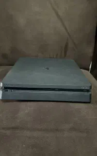PS4 SLIM 1 TB