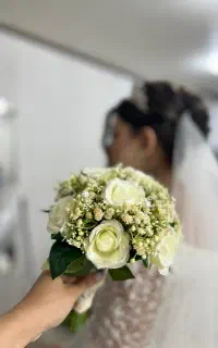 میکاپ و شنیون و خدمات زیبایی