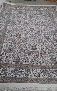 فرش دستباف تمیز فروشی