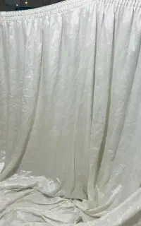 پرده ۳ متری به همراه آستر دوخته شده