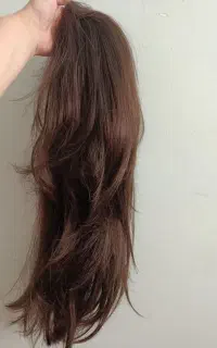 پوستیژ موی بلند