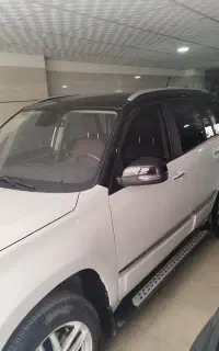 خودرو ایکس ۳۳