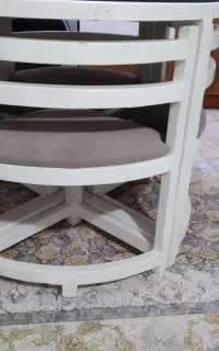 ناهارخوری کم جا