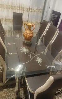 میز غذاخوری ۸ نفره