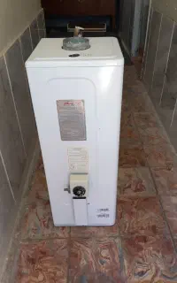 آبگرمکن و هود