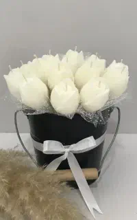 گیفت شمع لاله عروس با تور و ربان و سیخ چوبی
