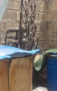 صندلی فلزی