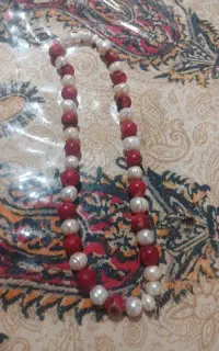 گردن بند مرواریداصل