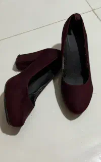 کفش زنانه  سایز ۴۰ فقط امروز دانه ای ۵۰۰
