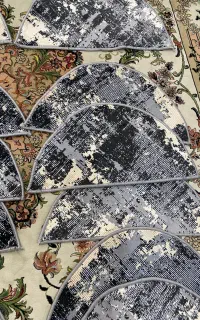 پادری ۱۶ تیکه پادری که برای راه پله هم خوبه