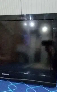 تلویزیون ۳۲اینج سامسونگ