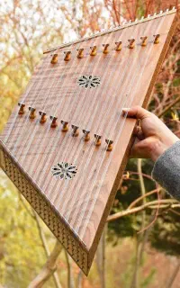 اولین مرکز تخصصی آموزش ساز سنتور (کوک و فروش)