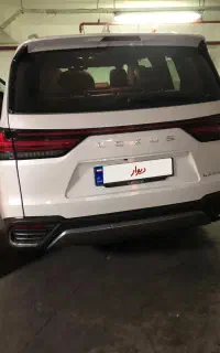 لکسوس LX700 / مدل ۲۰۲۵ / سفید داخل مارون