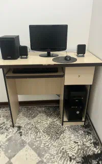 میز کامپیوتر