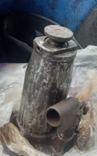 جک روغنی ۱۰ تنی