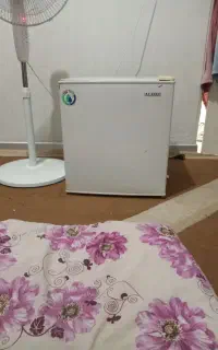یخچال سامسونگ ۴ فوت در حد نو