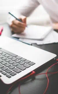 نیازمند نیروی خانم