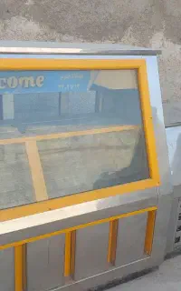 یخچال ویترینی جای ترازودار