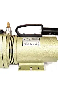 پمپ وکیوم رفکو سوئیس 2 متر مکعب REFCO RMV2