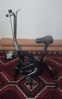 دوچرخه ثابت سالم درحدنو