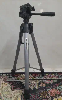 سه پایه عکاسی