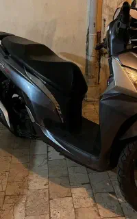 لاکی۲۰۰