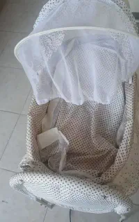 گهواره کودک در حدنو