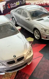 بنز و بی ام و
