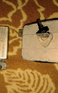 فلش۴ وقفل درب وکتابی سیم بکسل