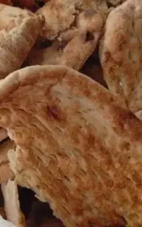۳ تن نان خشک بسیار تمیز و بدون کپک (هفته ای ۲ تن