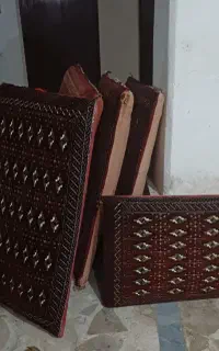 پشتی دیواری (۱۰ عدد سالم) با تخفیف ویژه