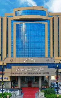 استخدام ویتر (میزبان) هتل بین المللی شهریار