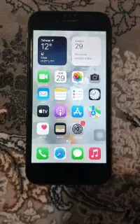 ایفون ۷ نرمال مشکی نو
