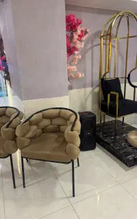 همکاری در سالن زیبایی