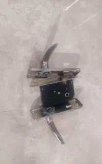 مقداری وسیله ب شرح زیر