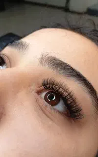 مدل برای کاشت و اکستنشن مژه
