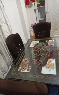 فروش فوری میز غذاخوری 4نفره