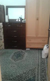 کمد رخت آویز و آینه سالم