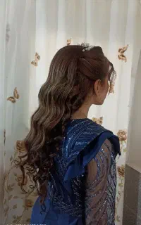 میکاپ و شنیون ۷۵۰