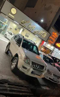 پرادو دو درب