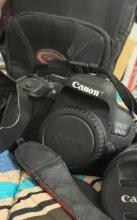 دوربین canon800D