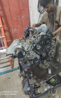 نیازمندم ب شاگردمکانیک