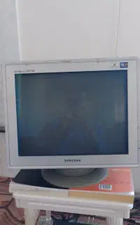 مانیتور crt