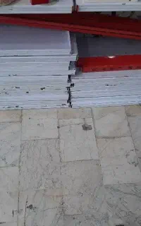 قفسه فلزی و چوبی