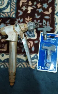 گان ایرلس و تیپ
